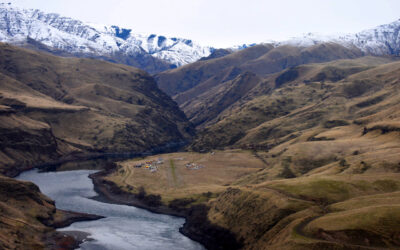 New Year’s Day Fly-In at Dug Bar (OR8) in Hells Canyon